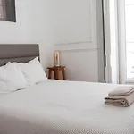 Beautiful And Stylish 5br In The Heart Of Chiado Lisbon