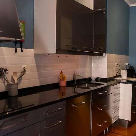 Διαμέρισμα Beautiful And Stylish 5br In The Heart Of Chiado