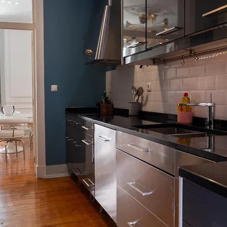 Beautiful And Stylish 5br In The Heart Of Chiado Διαμέρισμα Lisboa