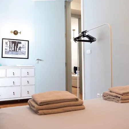 Beautiful And Stylish 5br In The Heart Of Chiado Διαμέρισμα Lisboa